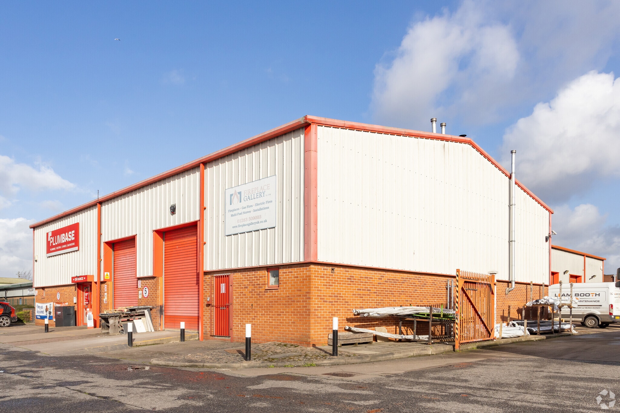 5 Hawkins Ln, Burton On Trent for lease Building Photo- Image 1 of 6