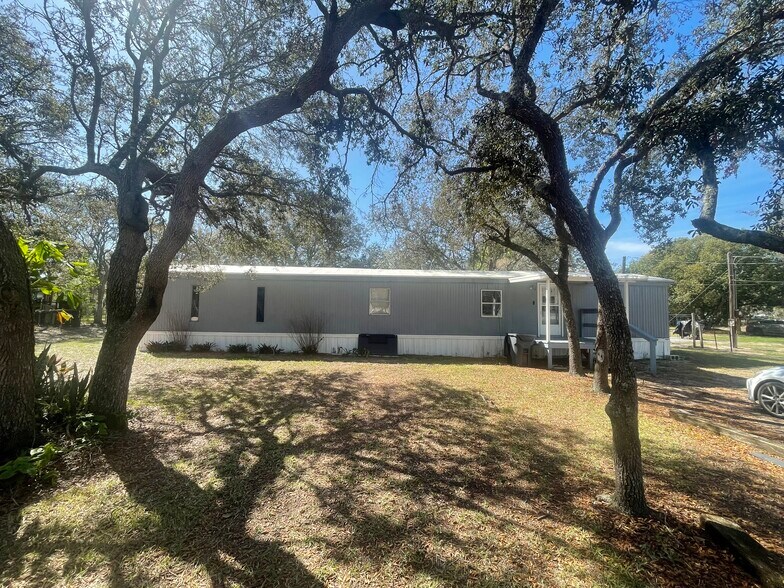 2694 Chuck Wagon Way, Lake Wales, FL for sale - Primary Photo - Image 1 of 1