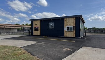 New building with Drive-Thru !! - Drive Through Restaurant