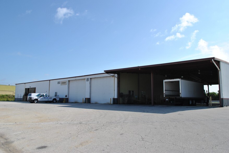 4940 Recker Hwy, Winter Haven, FL for sale - Building Photo - Image 1 of 1