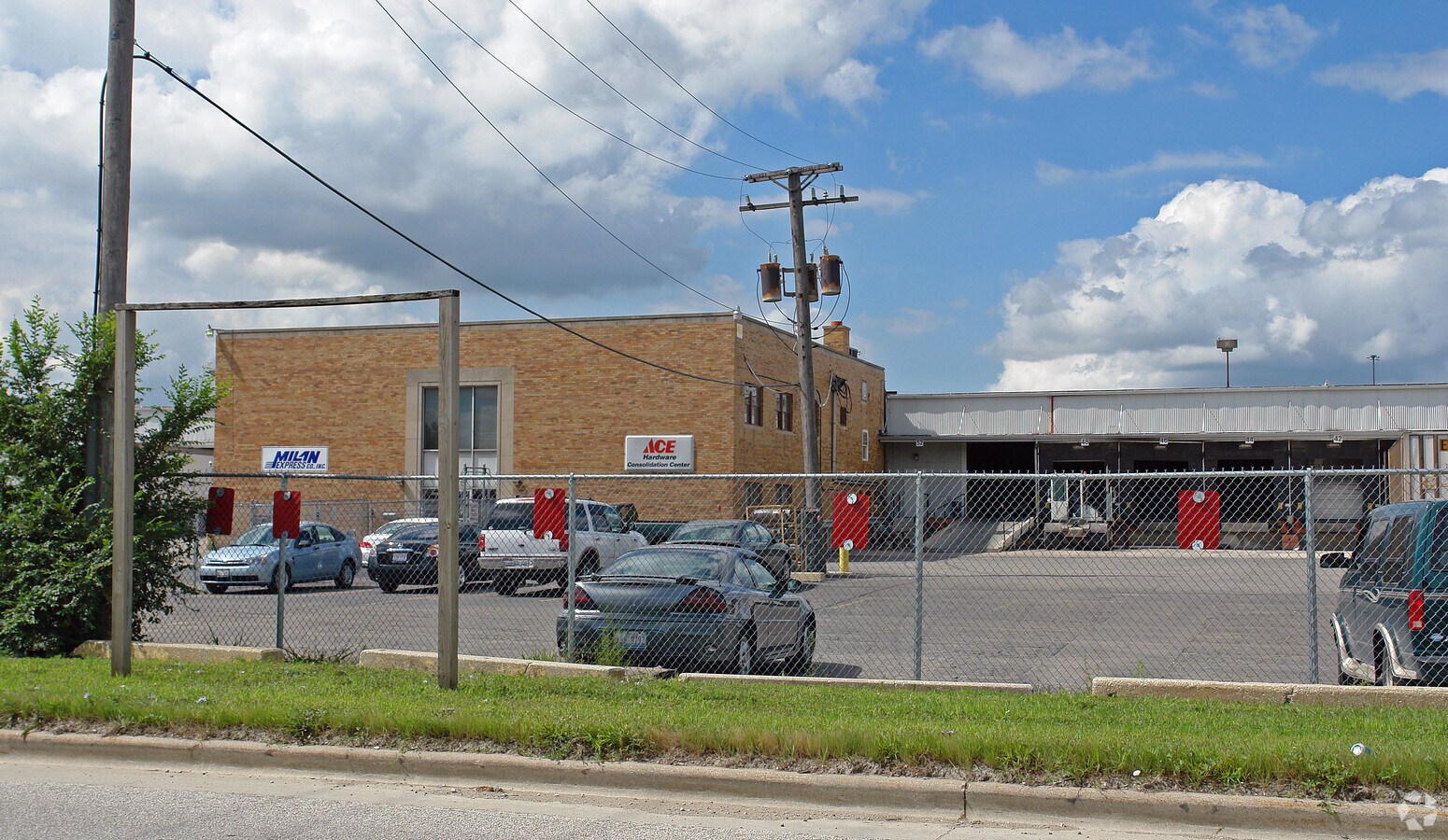 5151 W Lawndale Ave, Summit Argo, IL 60501