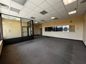 98-120 E Route 59, Nanuet, NY for lease Interior Photo- Image 1 of 7