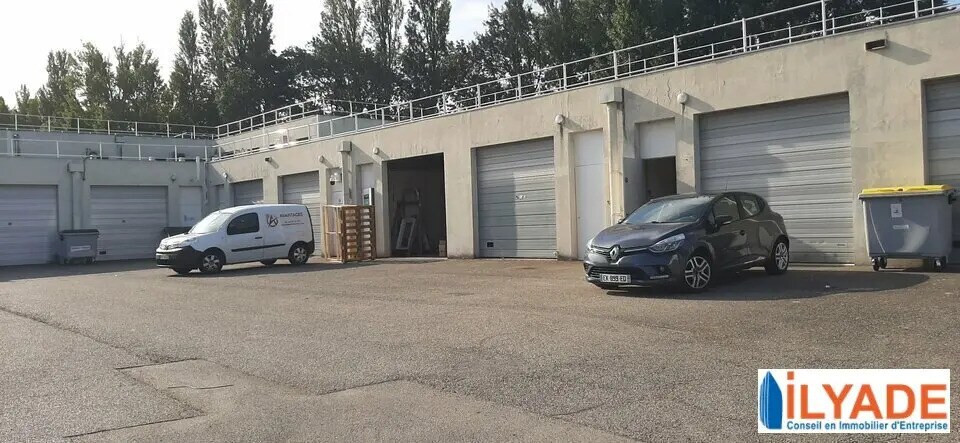 645 Rue Mayor De Montricher, Aix-en-Provence for sale - Building Photo - Image 2 of 4