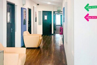 28 Cleveland St, Wolverhampton for lease Interior Photo- Image 1 of 7