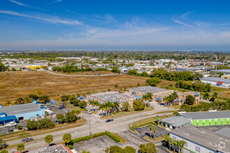 2927-2947 SE Gran Park Way, Stuart, FL - aerial  map view