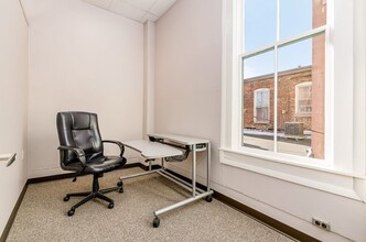 6 E 2nd St, London, OH for lease Interior Photo- Image 1 of 1