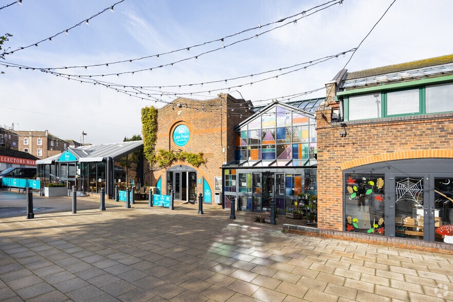 Station Para, Eastbourne for lease - Building Photo - Image 2 of 2