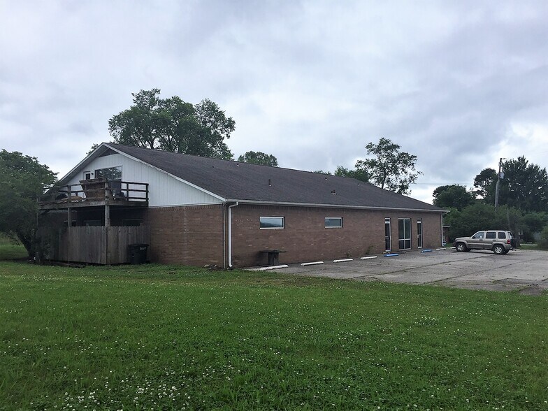 1177 Hwy 62 SW Hwy 62 SW, Cotter, AR for sale - Primary Photo - Image 1 of 1