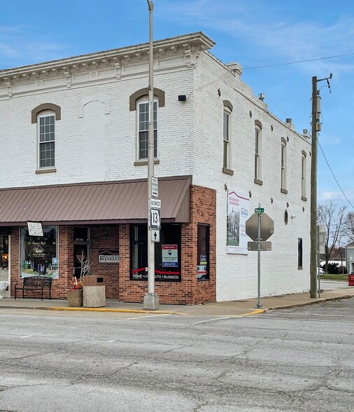 1900 N Main St, Higginsville, MO 64037