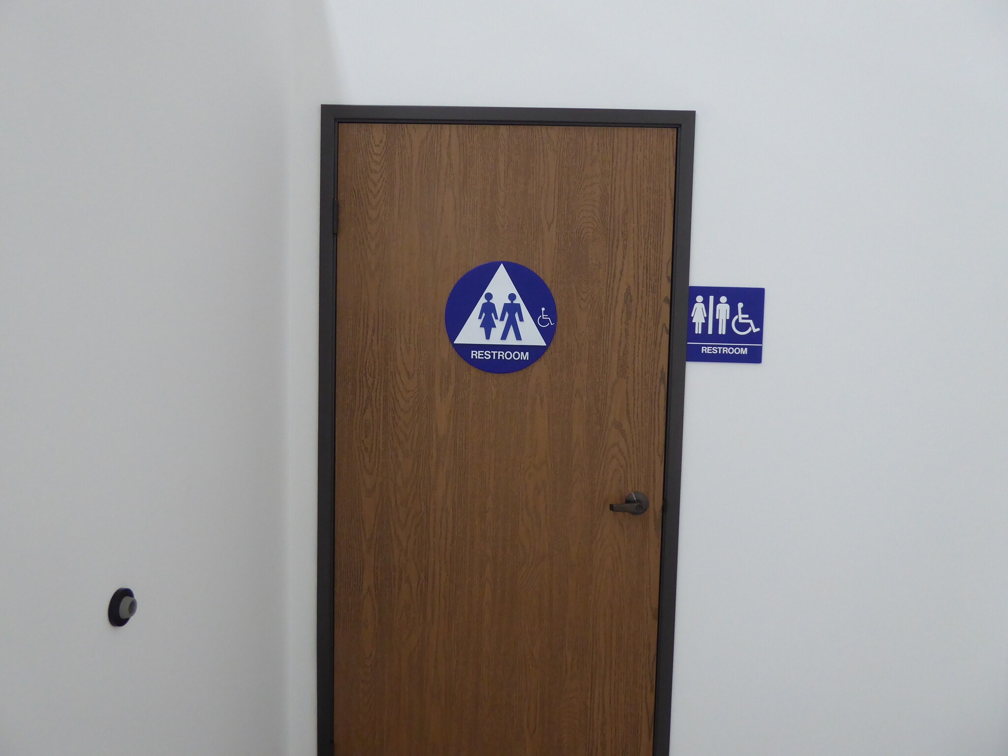 1415-1441 Gardena Ave, Glendale, CA for lease Building Photo- Image 1 of 11