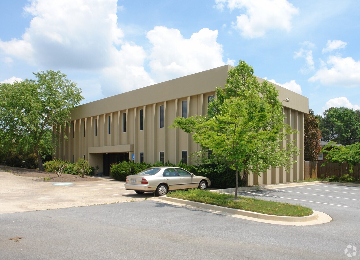 3845 Powder Springs Rd, Powder Springs, GA, 30127 Office Property For