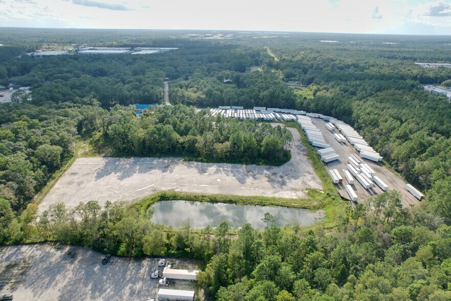 6829 Old Kings Rd, Jacksonville, FL 32219 IOS Yard Trucks/Trailers