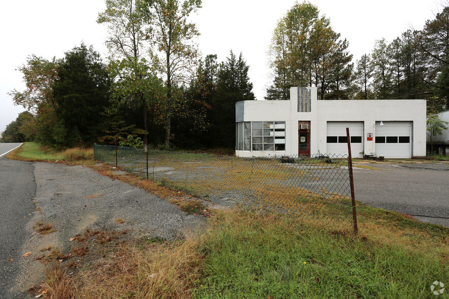 20611 Jefferson Davis Hwy, Ruther Glen, VA for sale - Primary Photo - Image 1 of 1