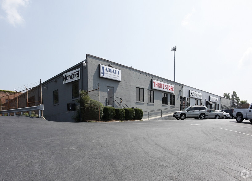 935 Chattahoochee Ave NW, Atlanta, GA for sale - Building Photo - Image 1 of 5