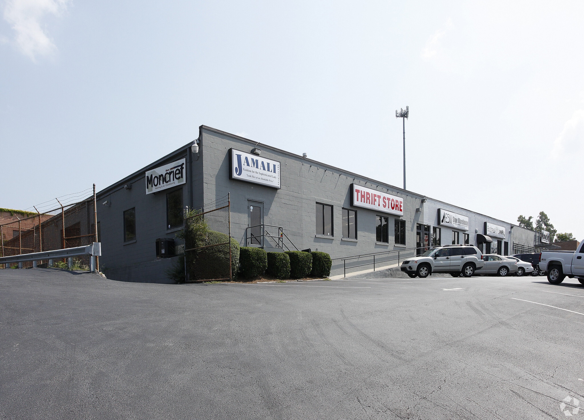 935 Chattahoochee Ave NW, Atlanta, GA for sale Building Photo- Image 1 of 6