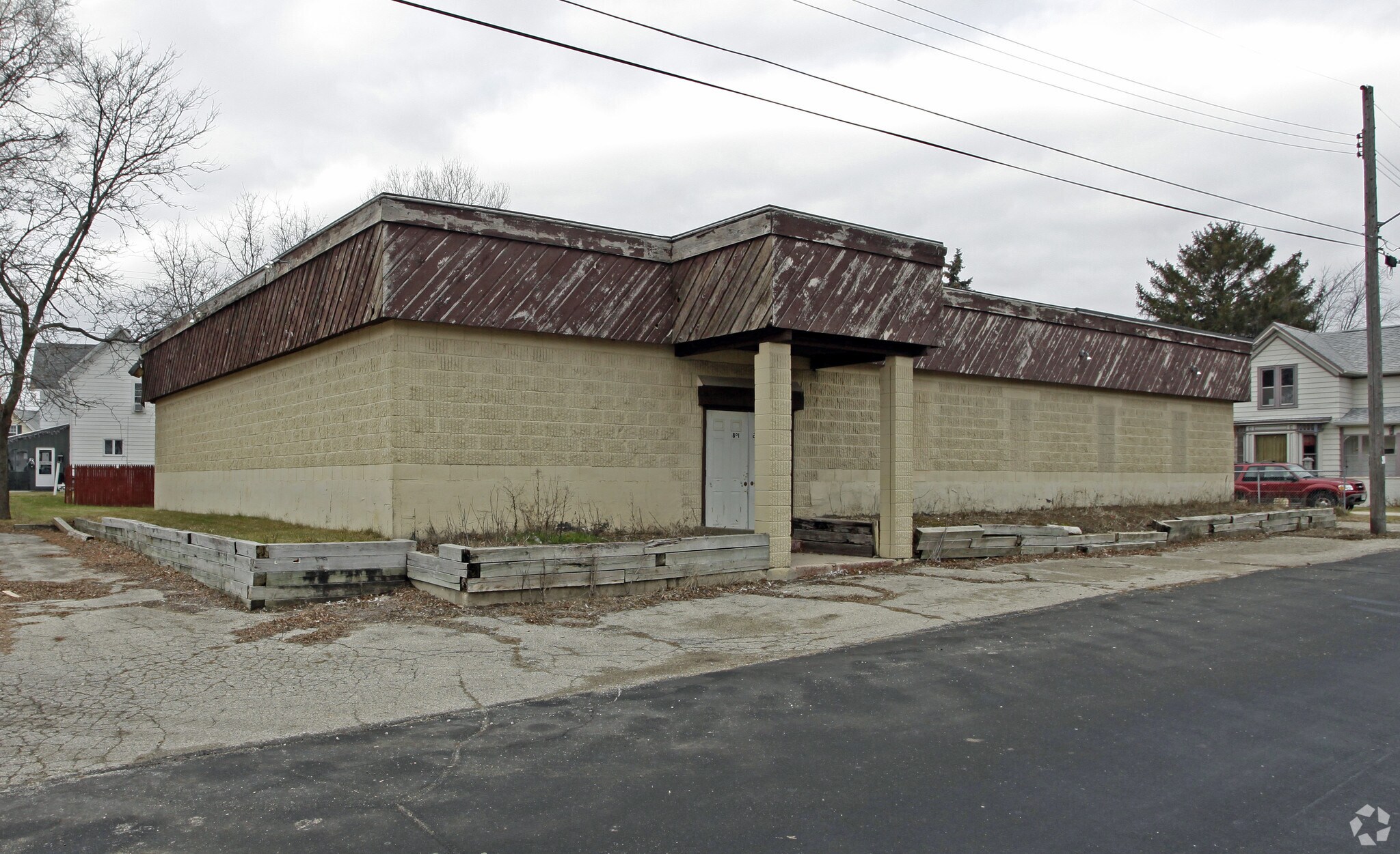 1891 Railroad St, Richfield, WI for sale Primary Photo- Image 1 of 1