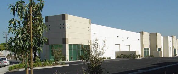 1976-1996 Camfield Ave, Commerce, CA for sale Primary Photo- Image 1 of 1