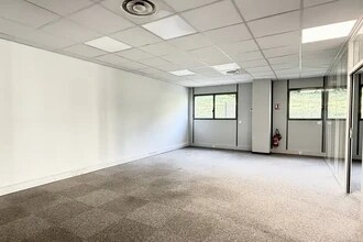 Office in Montpellier for lease Interior Photo- Image 2 of 7