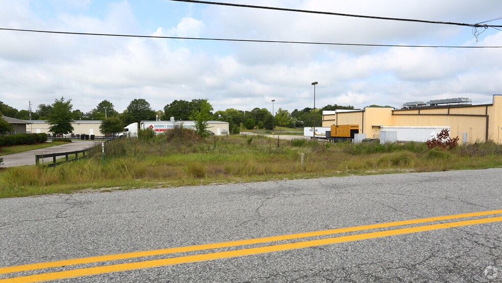 1236 Pine St, Elgin, SC 29045