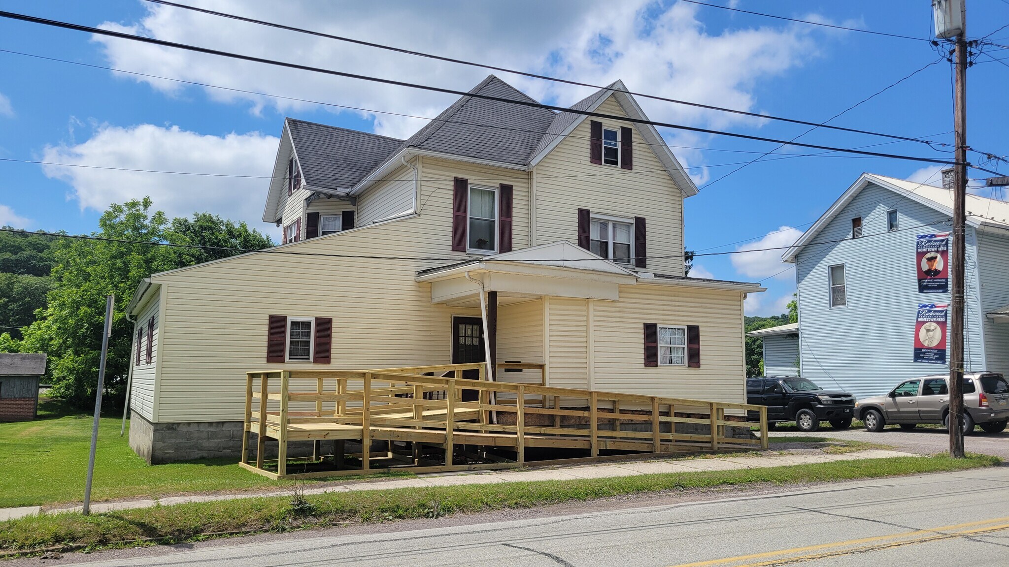 522 Main St  