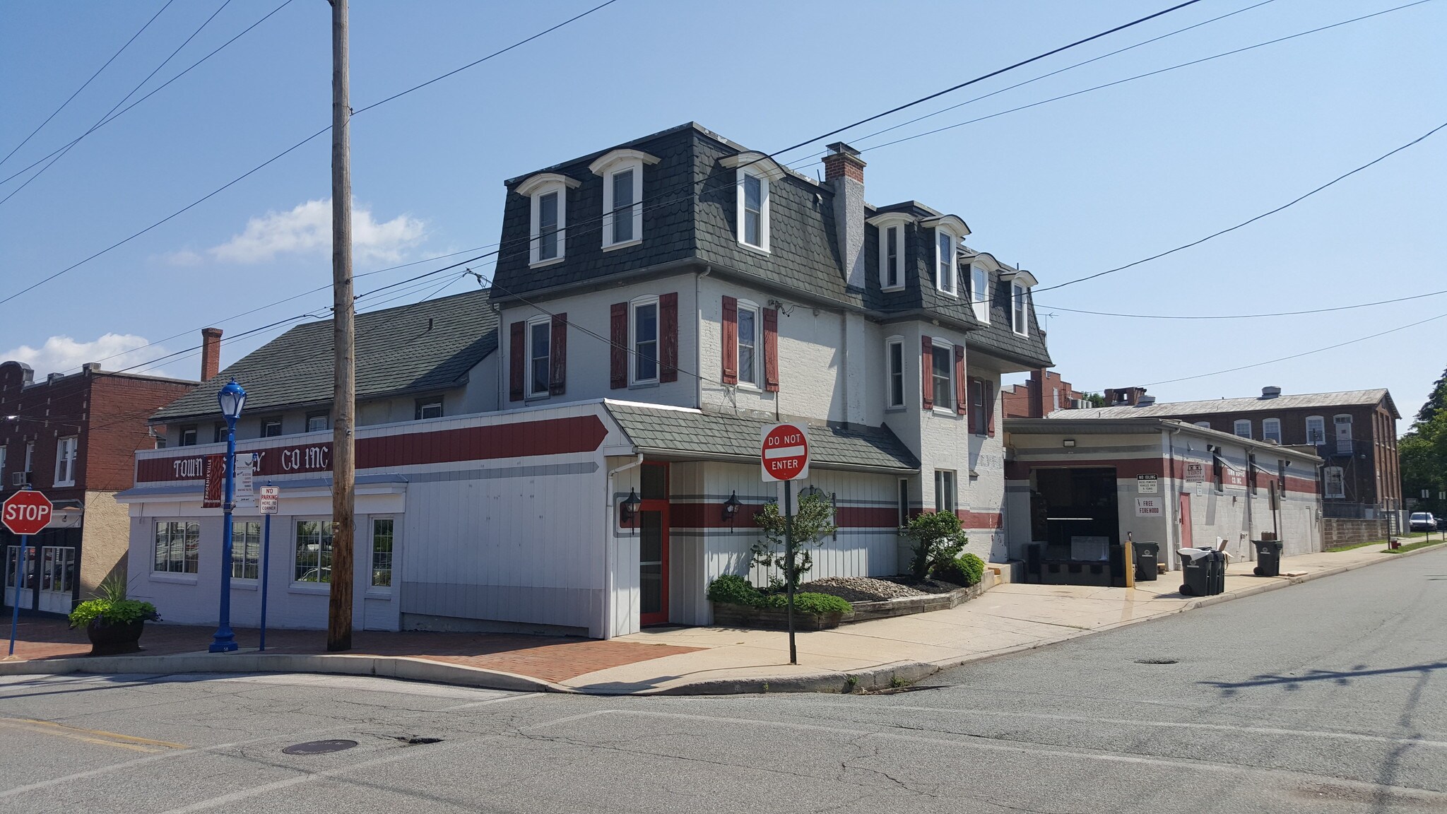 101 Buchanan St, Phoenixville, PA 19460