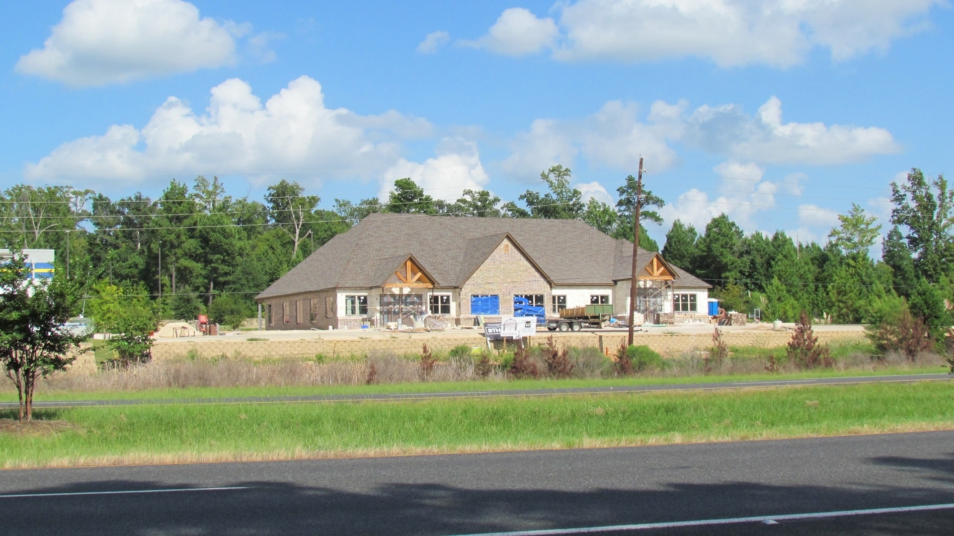 3032 N Eastman Rd, Longview, TX for sale Primary Photo- Image 1 of 1
