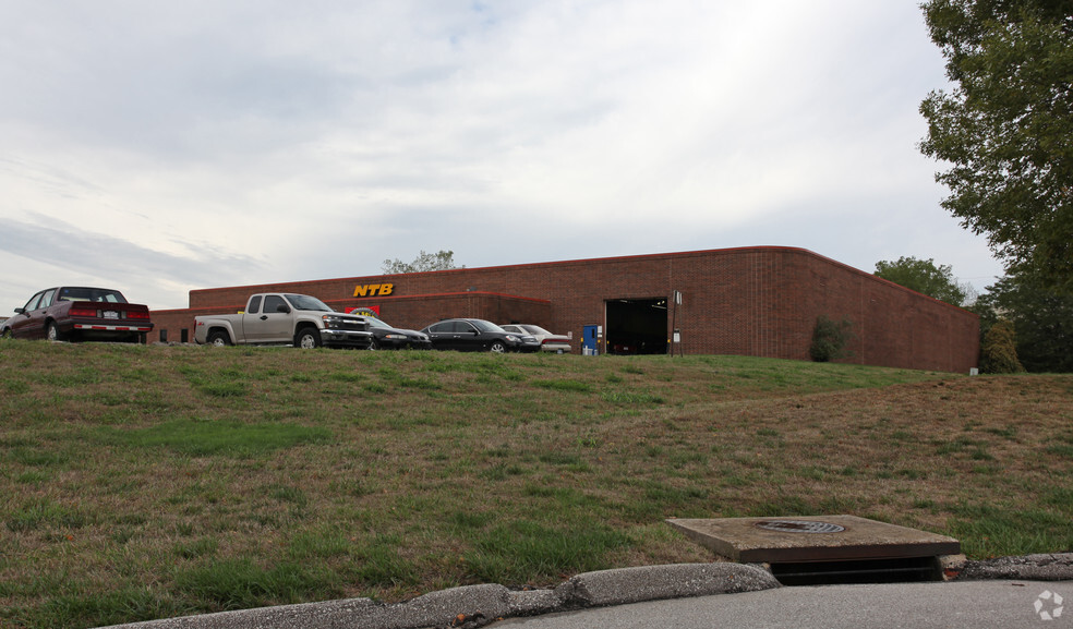 8400 Nieman Rd, Lenexa, KS for lease - Building Photo - Image 3 of 13