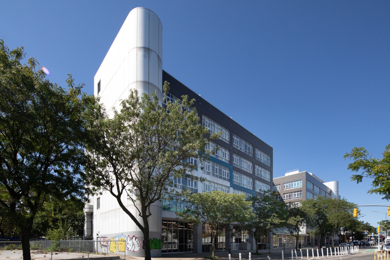 9002 Queens Blvd, Elmhurst, NY 11373 Lofts at QB