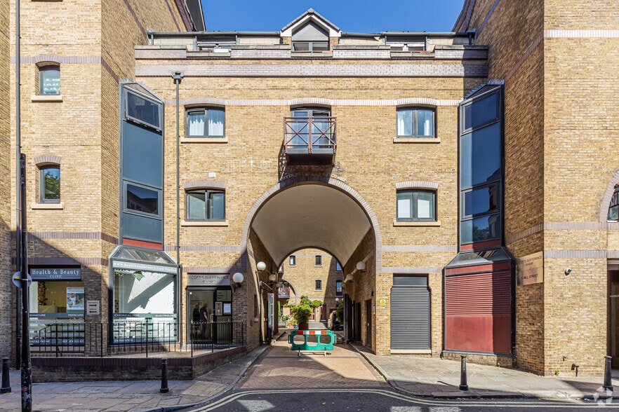 1 Mill St, London for lease - Building Photo - Image 2 of 4