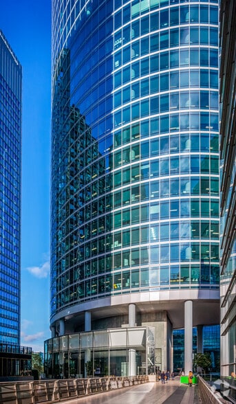 1 Passerelle Des Reflets, Courbevoie for lease - Building Photo - Image 3 of 4