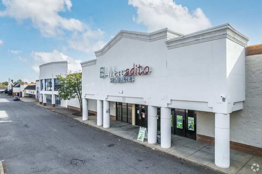 3692-3766 Ridgeway Rd, Memphis, TN for lease - Building Photo - Image 1 of 17