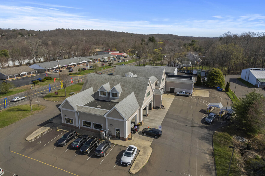 2381 Foxon Rd, North Branford, CT for sale - Building Photo - Image 2 of 6