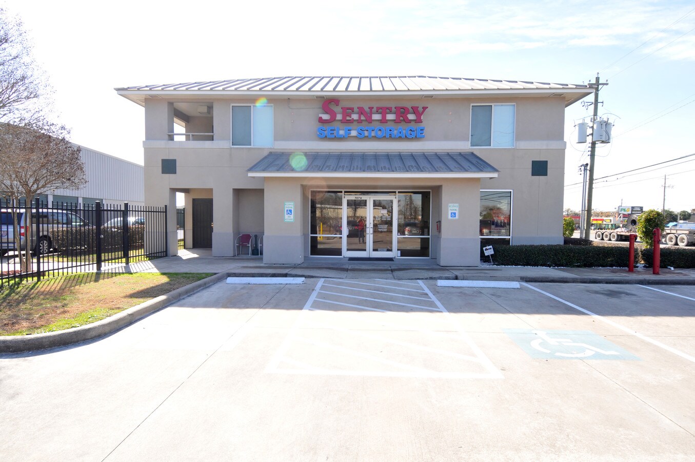 707 Maxey Rd, Houston, TX 77013