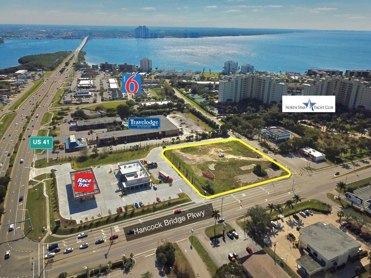 3404 Hancock Bridge Pky, North Fort Myers, FL 33903