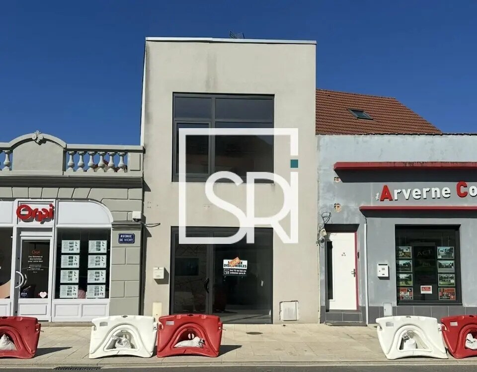 Retail in Bellerive-sur-Allier for sale Building Photo- Image 1 of 13