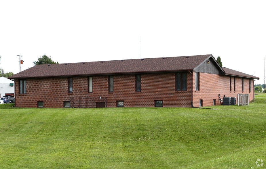 1116 Cannell Ct, Rockton, IL for lease - Building Photo - Image 3 of 3