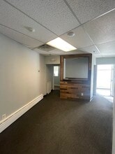 236 NEWARK Ave, Jersey City, NJ for lease Building Photo- Image 2 of 6