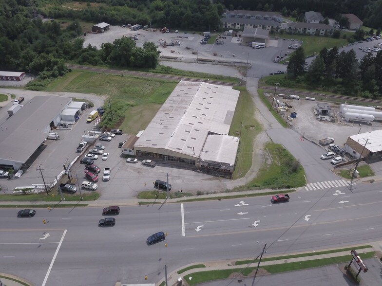 1005 Spartanburg Hwy, Hendersonville, NC 28792