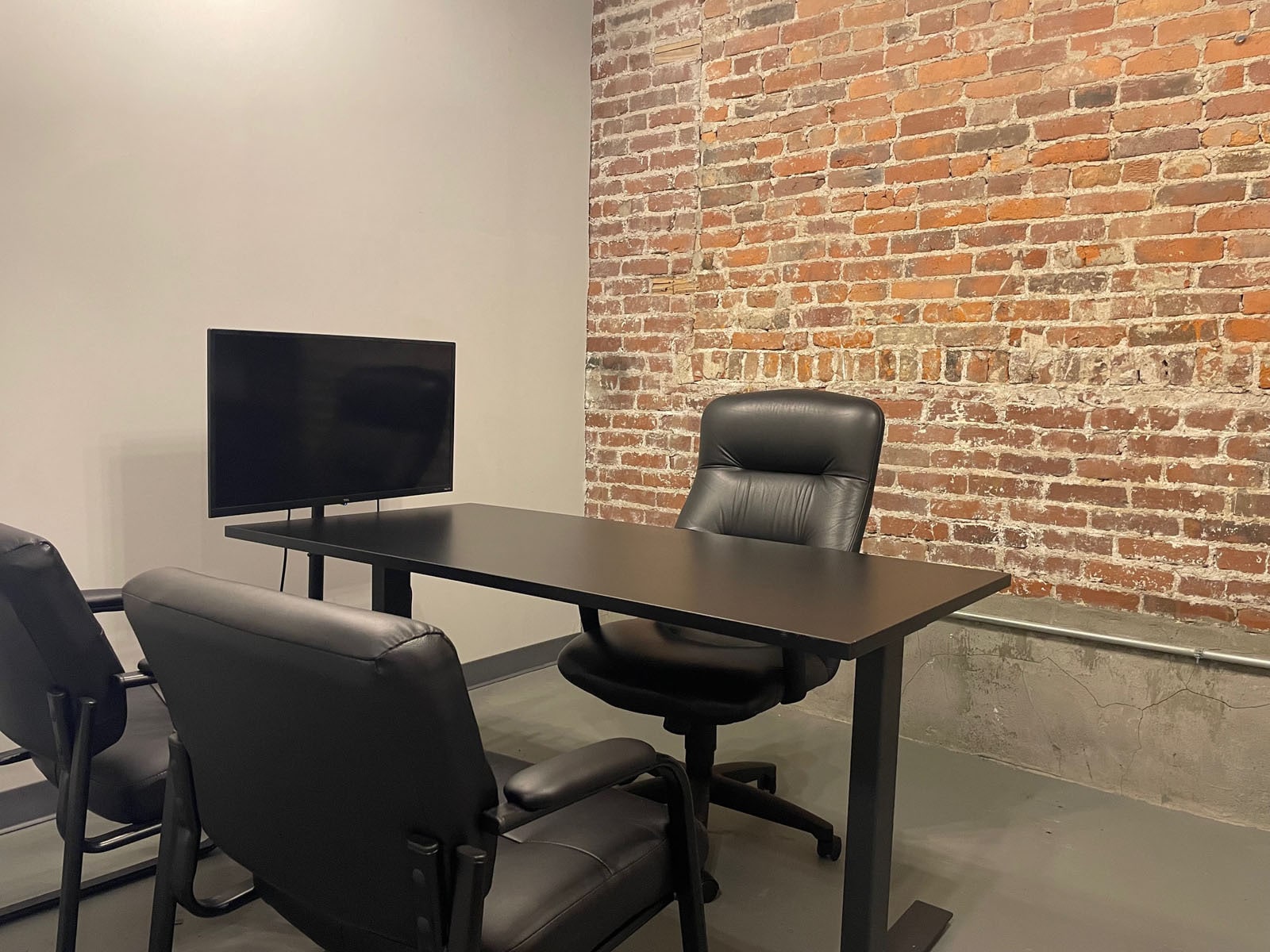 3989 Broadway, Grove City, OH for lease Interior Photo- Image 1 of 1