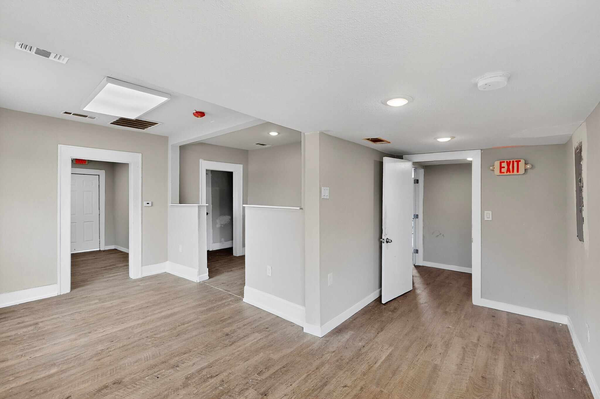 3818 S Lancaster Rd, Dallas, TX for lease Building Photo- Image 1 of 37