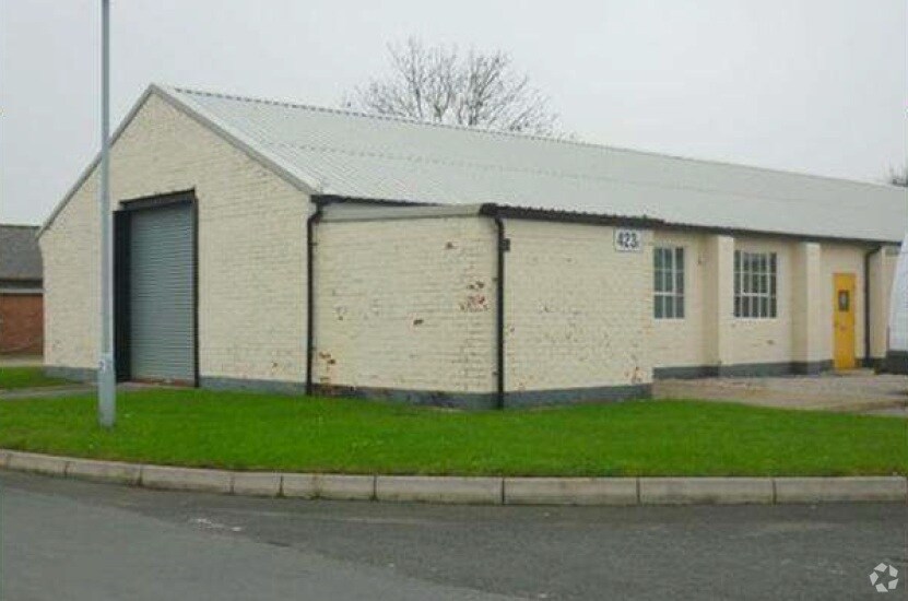 Street 7, Wetherby for sale - Primary Photo - Image 1 of 1