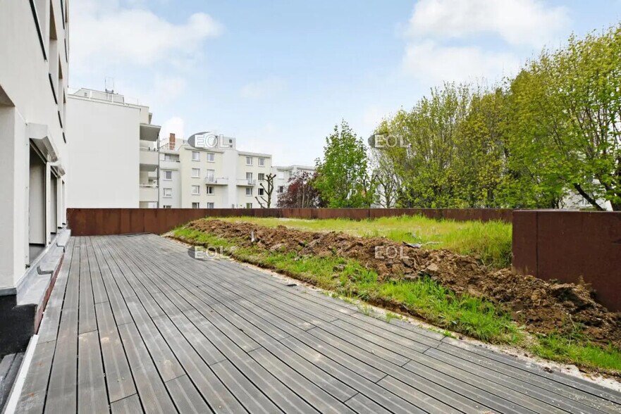 Office in Gentilly for sale - Building Photo - Image 3 of 13