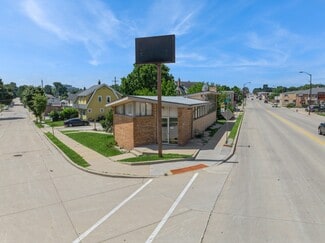 More details for 8801 W National Ave, West Allis, WI - Office for Sale