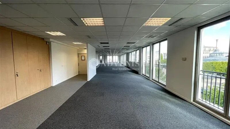 Location Bureaux 335 m² à 798 m² - Photo 1