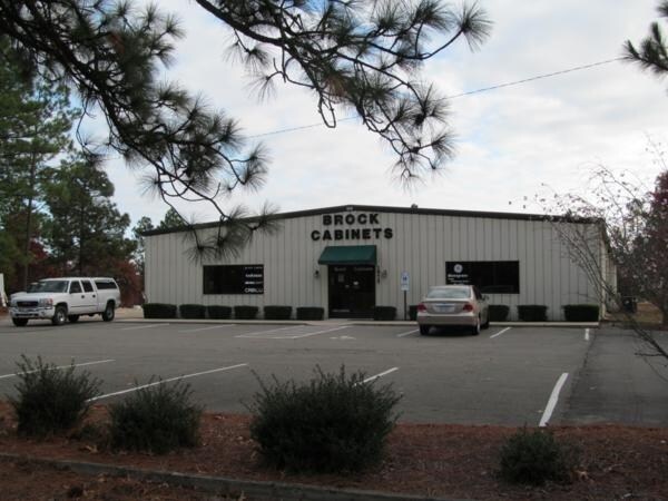 1975 Juniper Lake Rd, West End, NC for sale - Primary Photo - Image 1 of 1