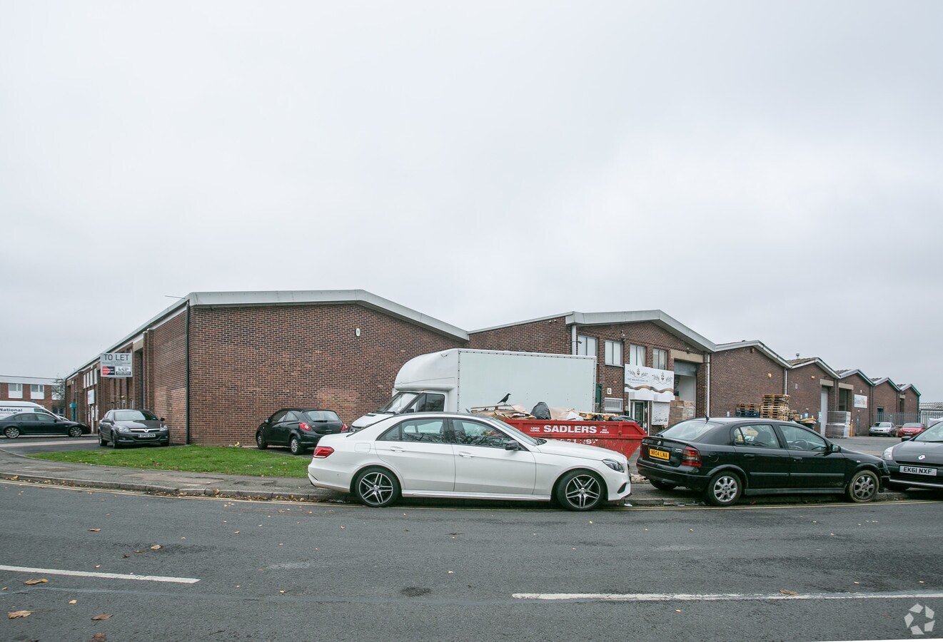 Crossgate Dr, Nottingham, NTT NG2 1LW