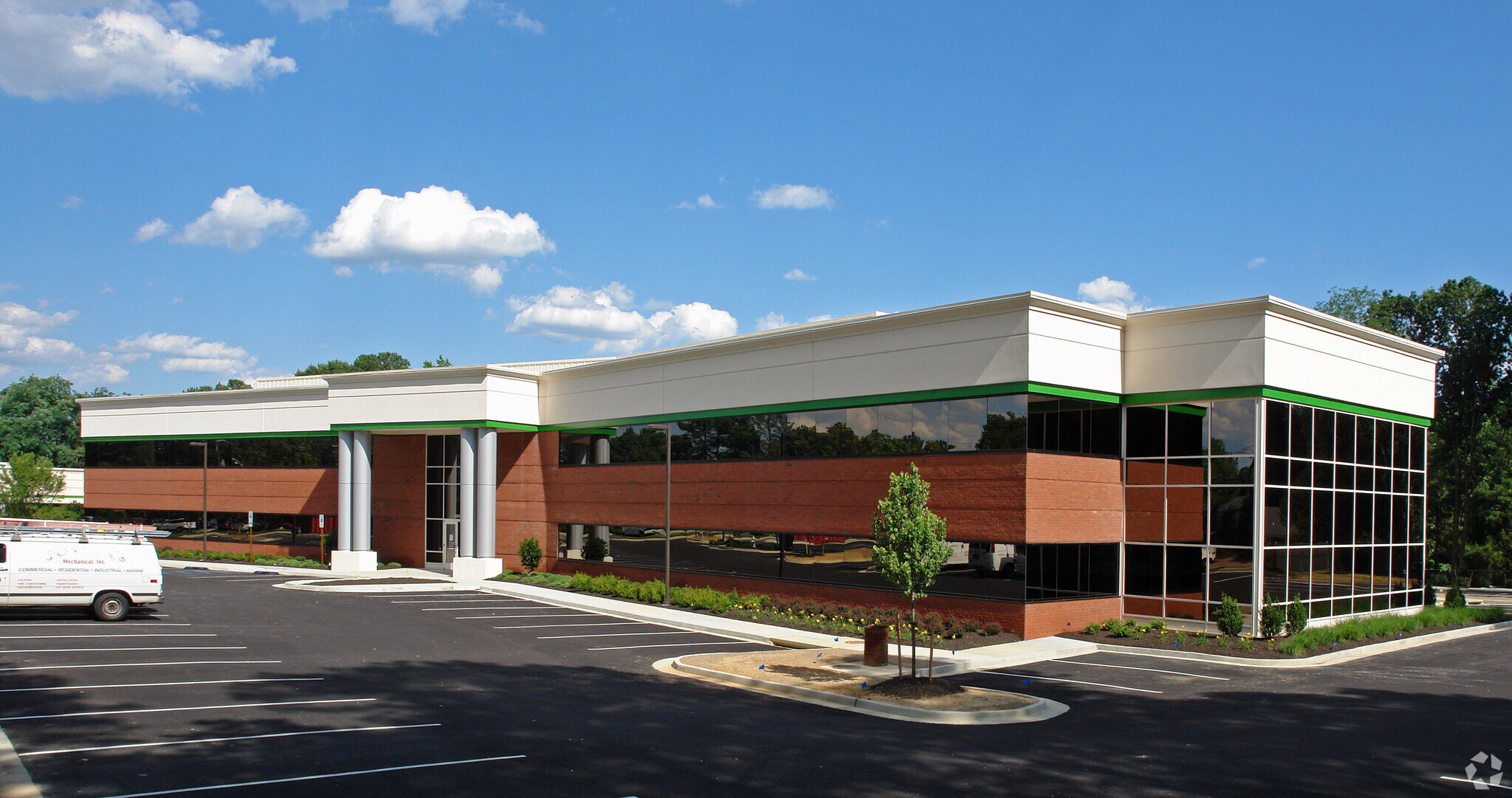 4905 Dickens Rd, Richmond, VA 23230 Wilton Park II