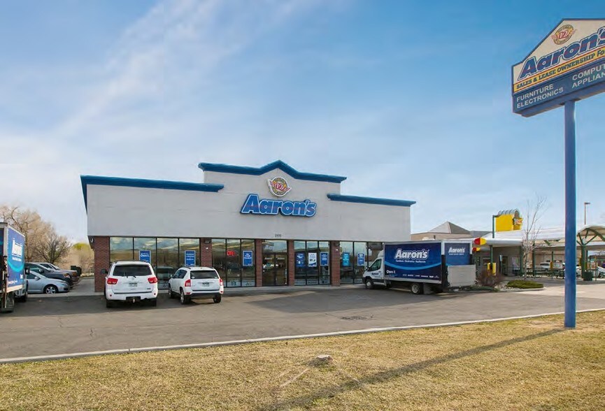 2835 North Ave, Grand Junction, CO 81501 Aaron's