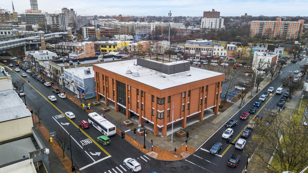 288 N Broad St, Elizabeth, NJ for lease - Building Photo - Image 3 of 21