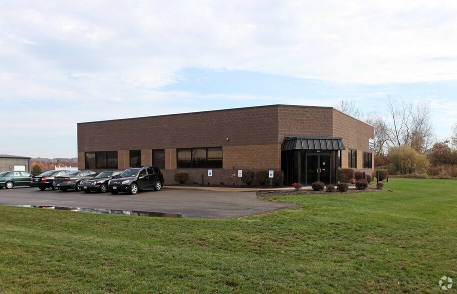 50 Victor Heights Pky, Victor, NY for sale - Primary Photo - Image 1 of 1